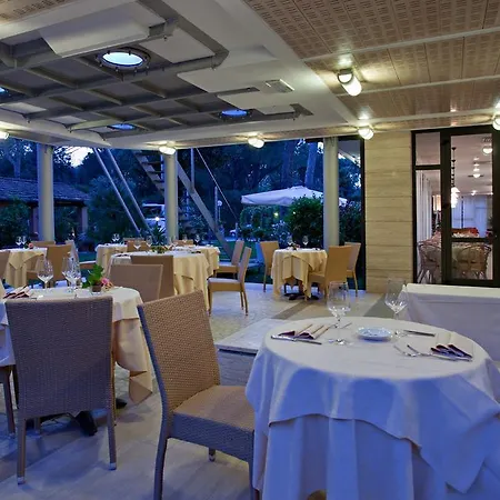Acapulco Hotel