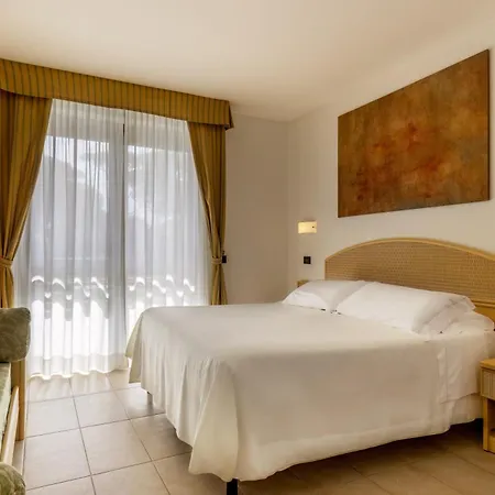 Acapulco Hotel