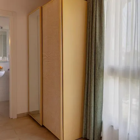 Acapulco Отель Форте-деи-Марми