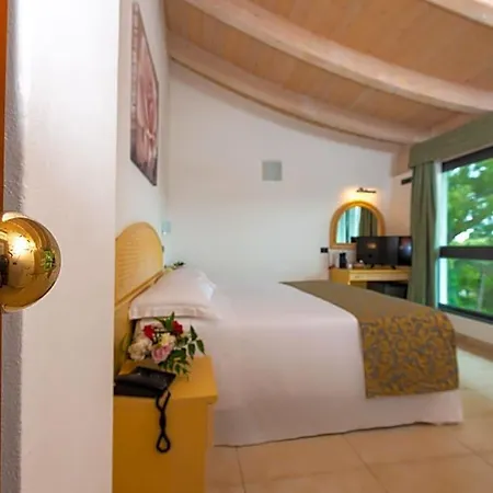 Acapulco Hotel