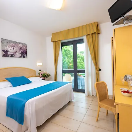 Acapulco فورتي دي مارمي